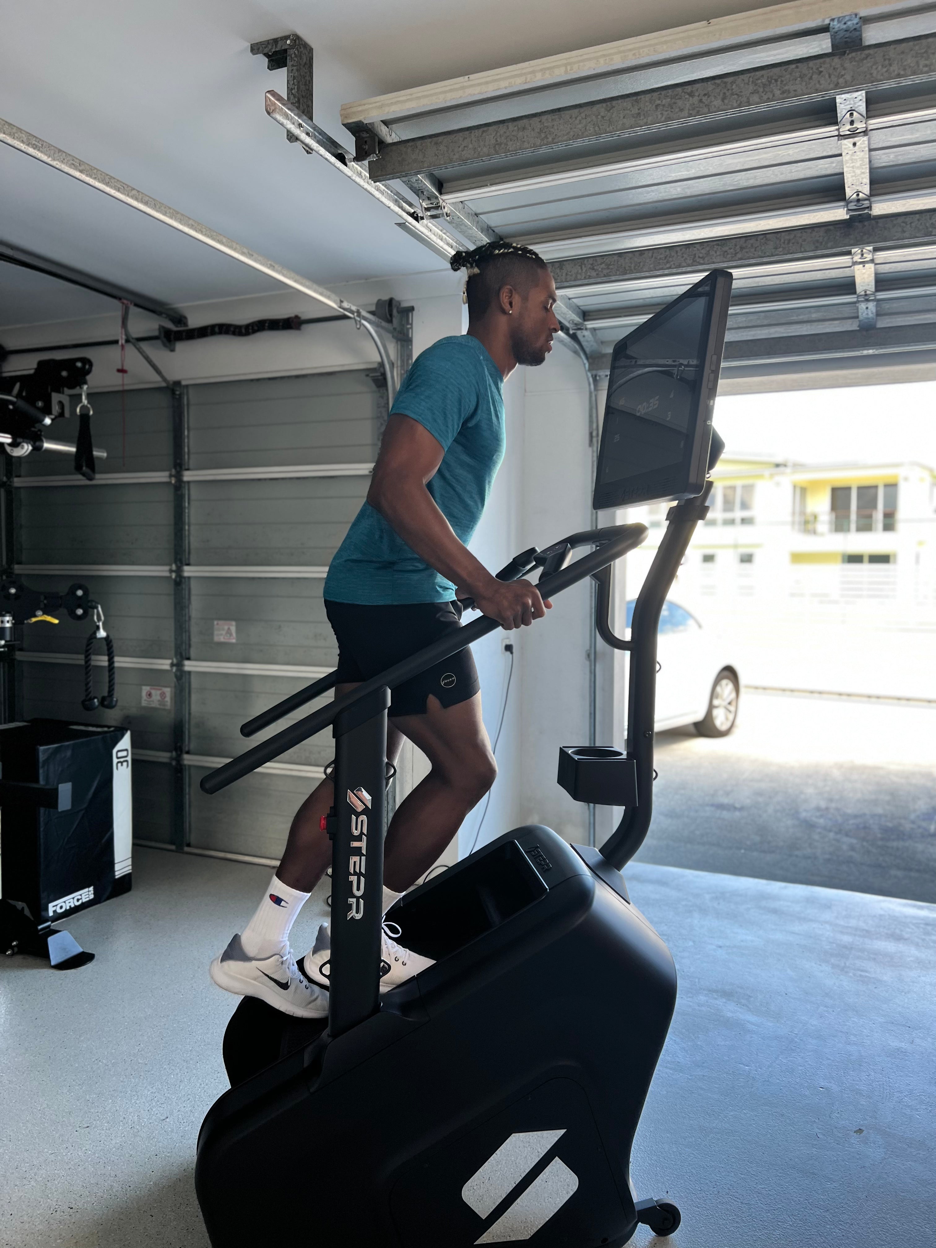 White Glove Delivery STEPR